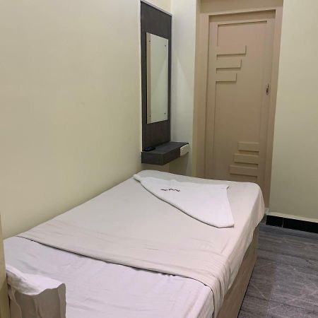 Hotel Temple City Мадурай Екстериор снимка